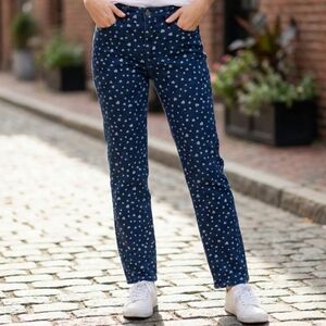 Charter Club Lexington Straight Leg Heart Print Jeans - Size 10